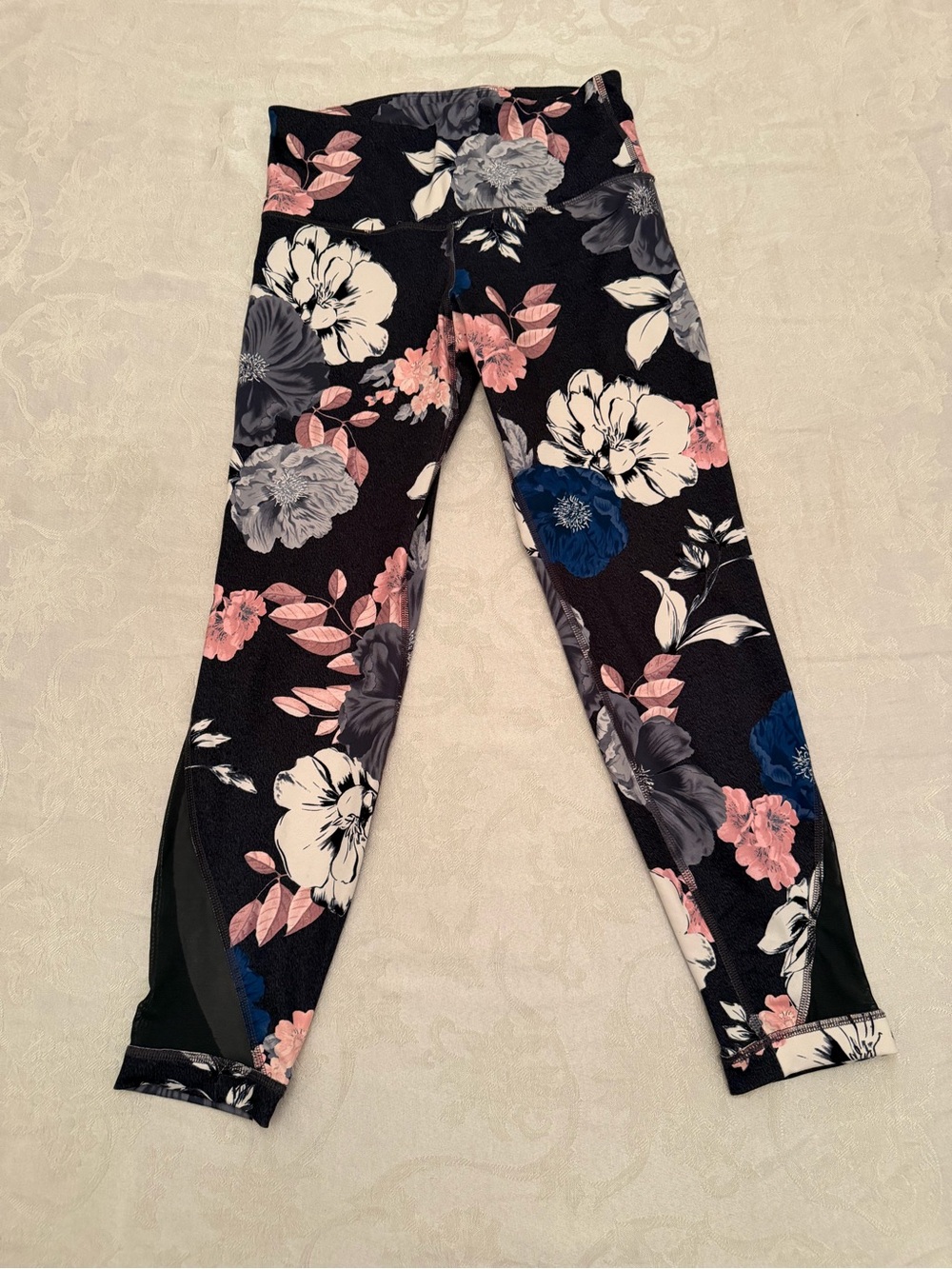 Old Navy Women's Active Go-Dry Leggings Floral Print Size M